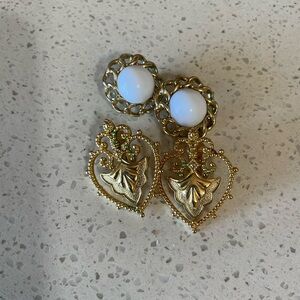 2 Clipon earrings